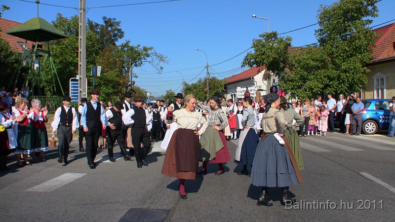 szureti_felvonulas_2011_260.jpg