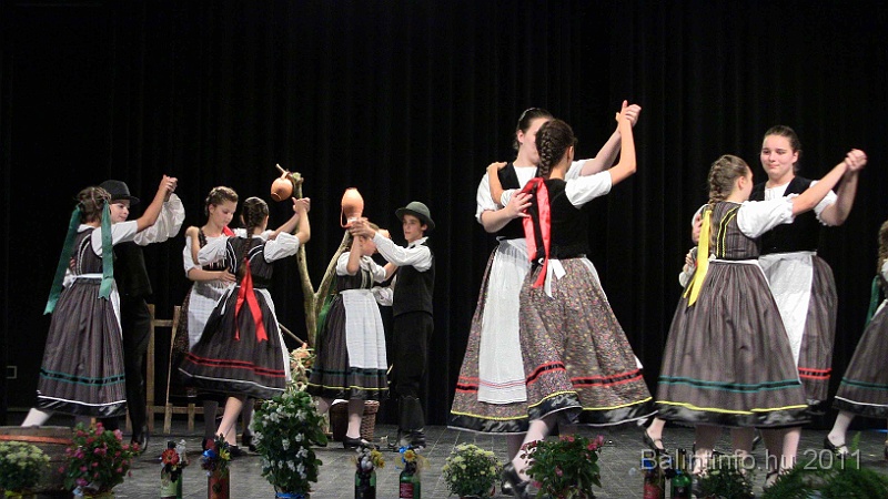 szureti_felvonulas_2011_304.jpg