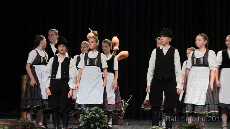 szureti_felvonulas_2011_314.jpg