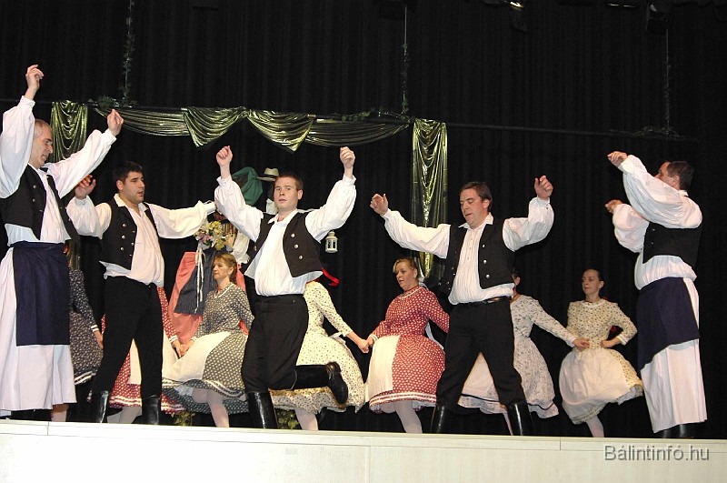 hagyomanyorzo_bal_2009_021.jpg
