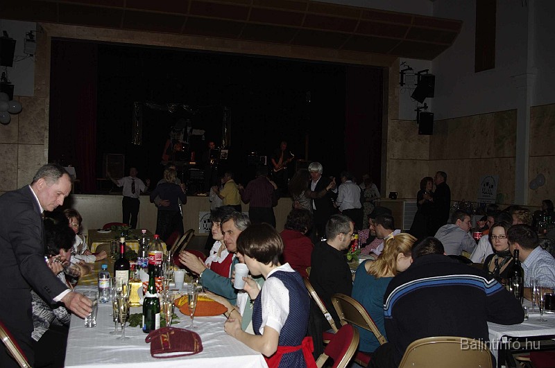 hagyomanyorzo_bal_2009_036.jpg
