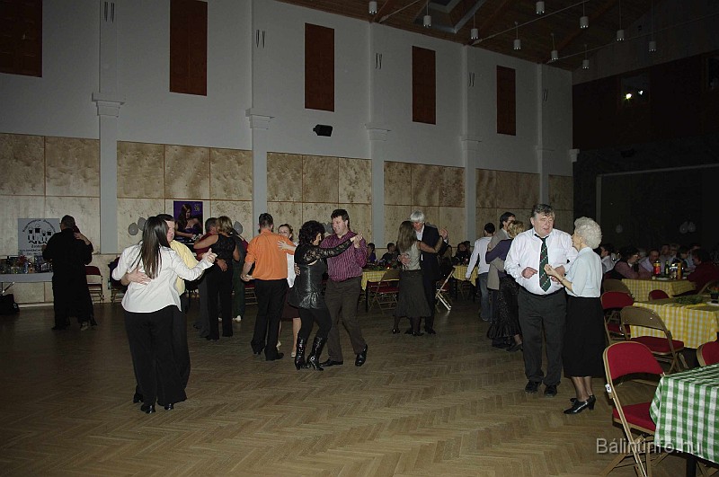 hagyomanyorzo_bal_2009_040.jpg
