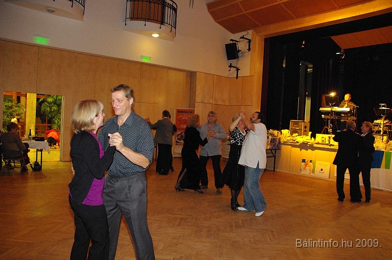 joakarat_bal_2009_torokbalint_033.jpg