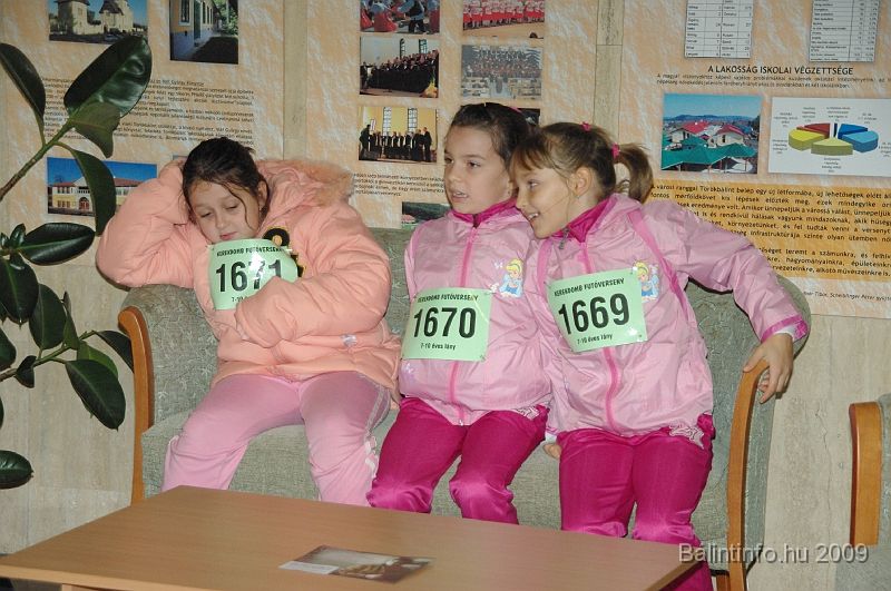kerekdombfutas_2009_0008.jpg