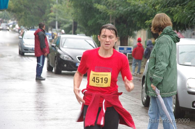 kerekdombfutas_2009_0125.jpg