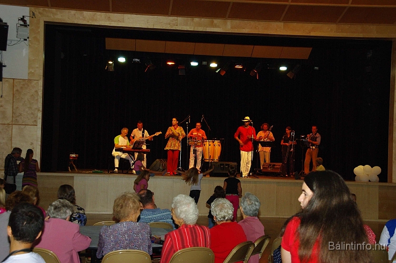 latinest_2009_005.jpg