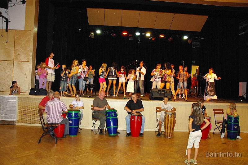 latinest_2009_125.jpg
