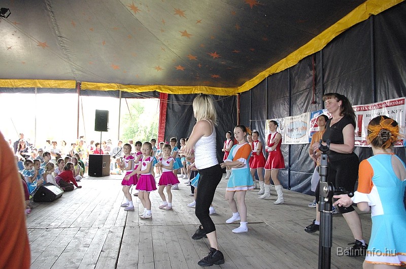 varosi_majalis_2009_0002.jpg