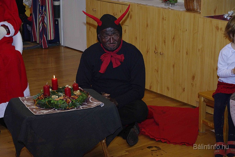 mikulas_csupasziv_2008_019.jpg