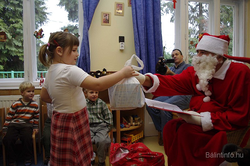 mikulas_csupasziv_2008_120.jpg