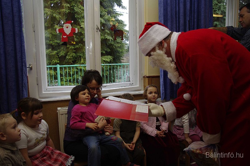 mikulas_csupasziv_2008_124.jpg