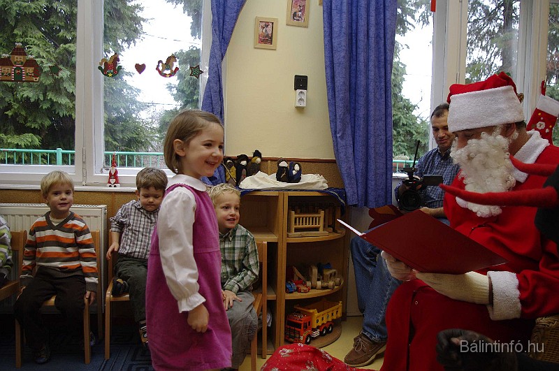 mikulas_csupasziv_2008_139.jpg