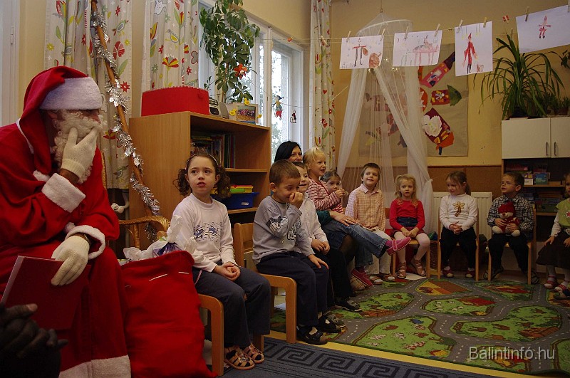 mikulas_csupasziv_2008_171.jpg