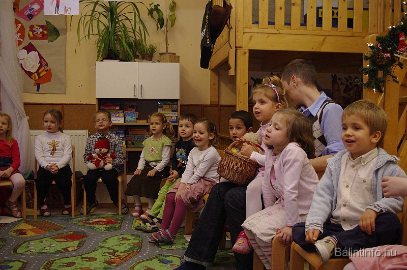 mikulas_csupasziv_2008_174.jpg