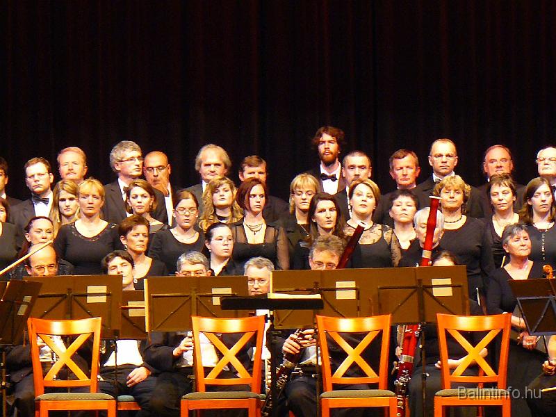 mozart_requiem_007.jpg