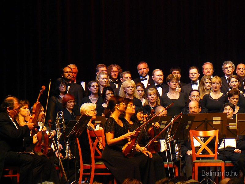 mozart_requiem_013.jpg