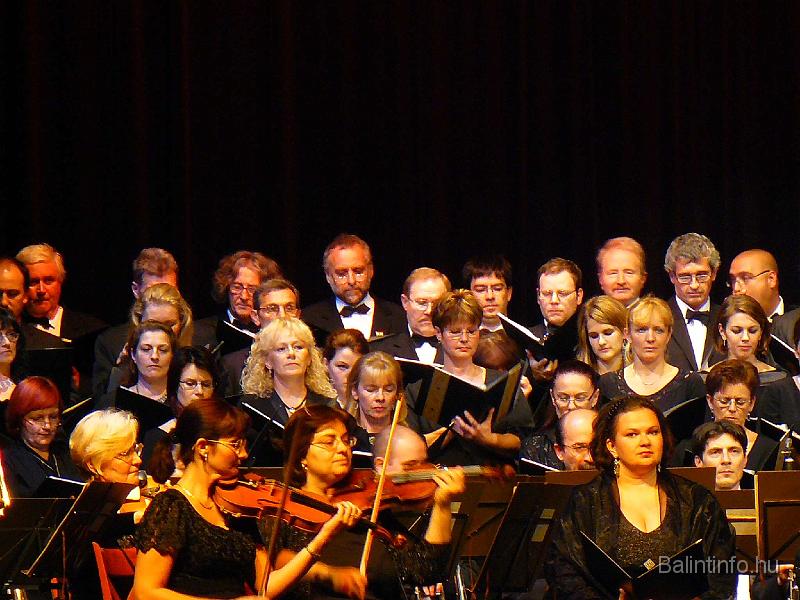 mozart_requiem_017.jpg