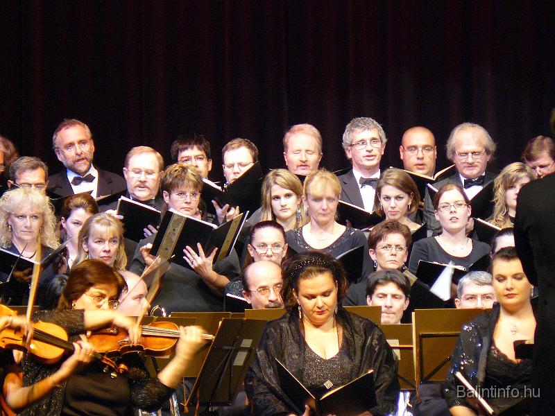 mozart_requiem_018.jpg