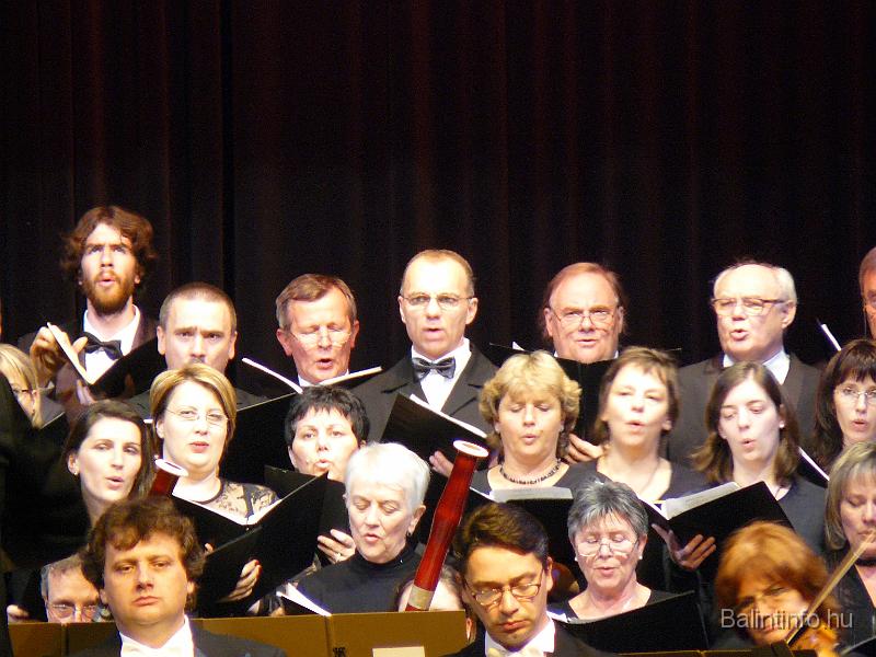 mozart_requiem_021.jpg
