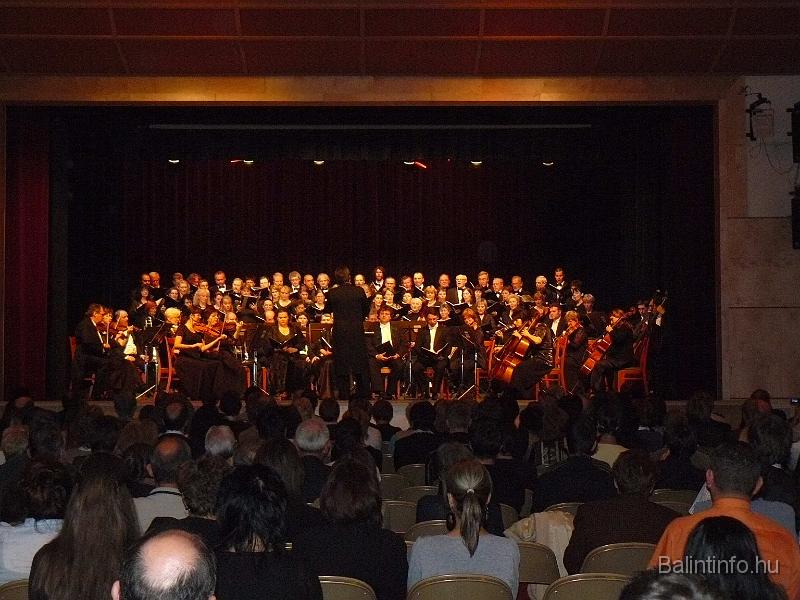 mozart_requiem_022.jpg