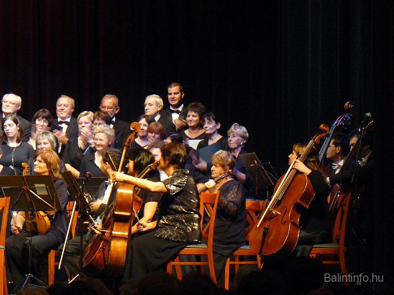 mozart_requiem_030.jpg
