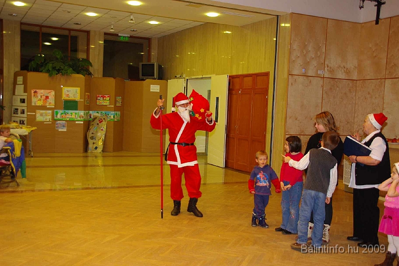 torokbalint_nyugdijasmikulas_2009_042.jpg