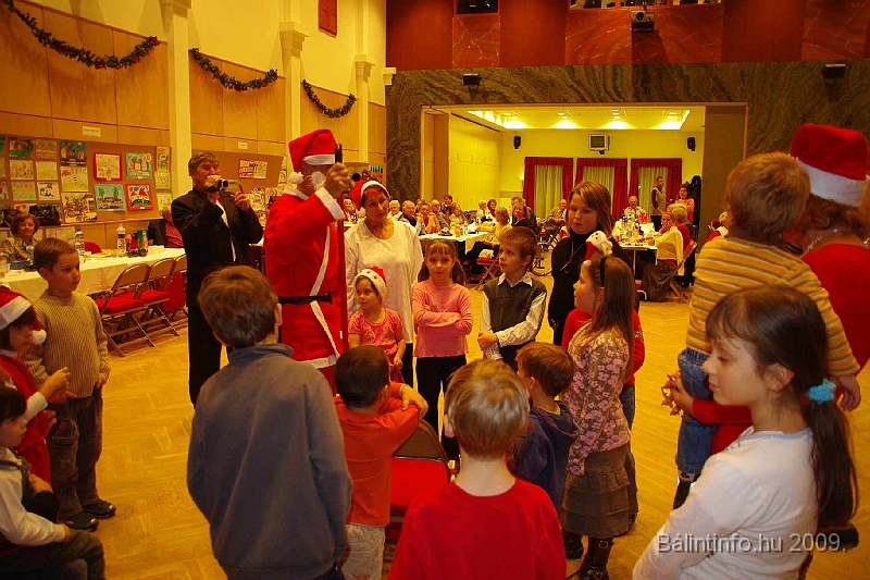 torokbalint_nyugdijasmikulas_2009_050.jpg