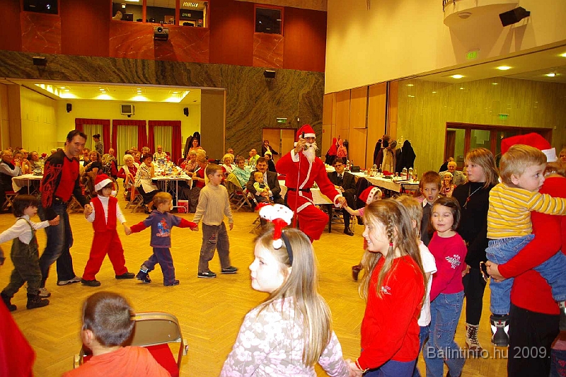 torokbalint_nyugdijasmikulas_2009_053.jpg