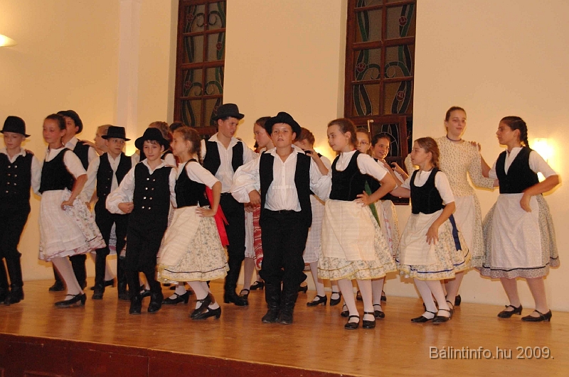 susseni_diakok_bucsuztatasa_2009_072.jpg