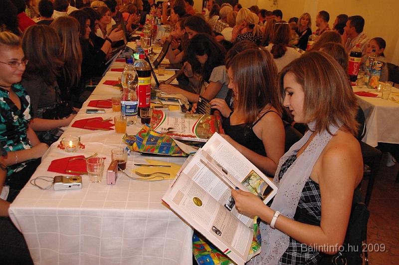 susseni_diakok_bucsuztatasa_2009_108.jpg