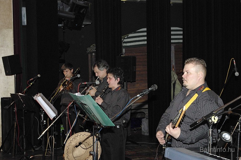 svab_bal_2009_002.jpg