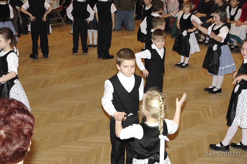 svab_bal_2009_033.jpg