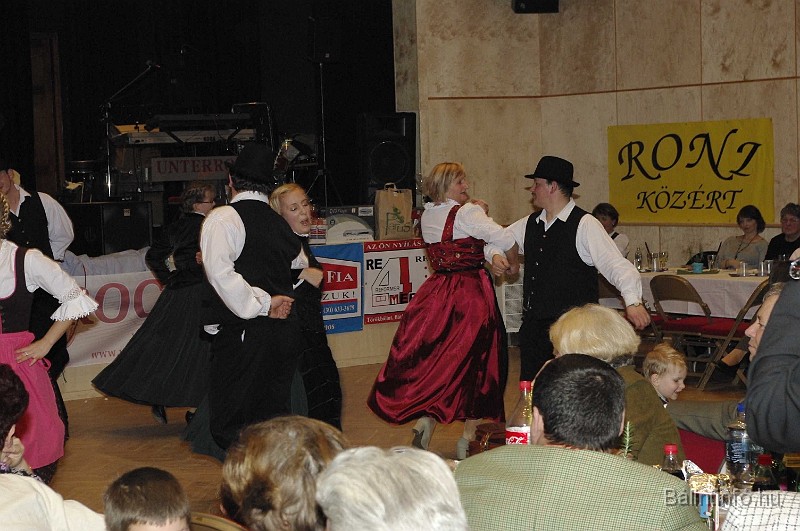 svab_bal_2009_135.jpg