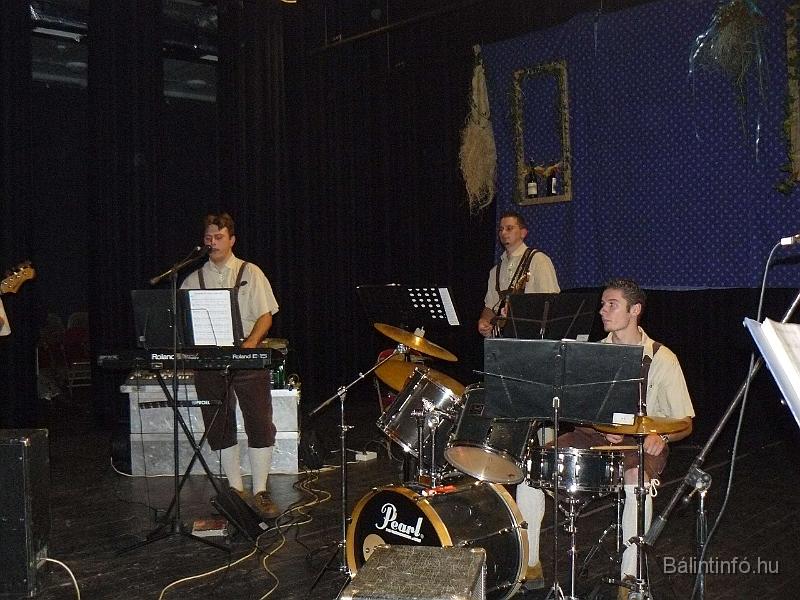 szuretibal_2008_009.jpg