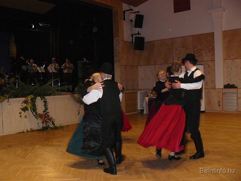 szuretibal_2008_061.jpg