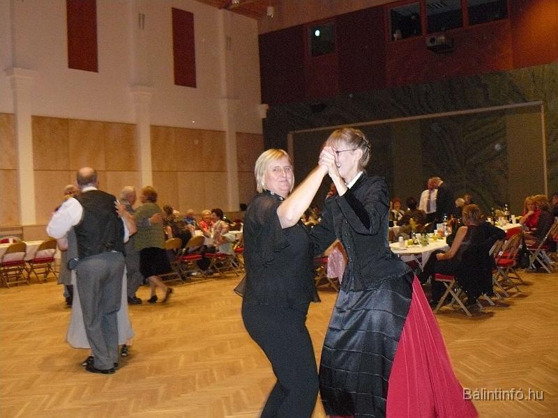 szuretibal_2008_103.jpg