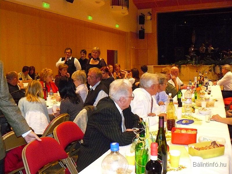 szuretibal_2008_135.jpg