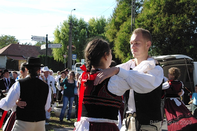 szuretibal_2009_005.jpg