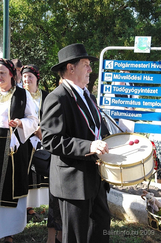 szuretibal_2009_012.jpg