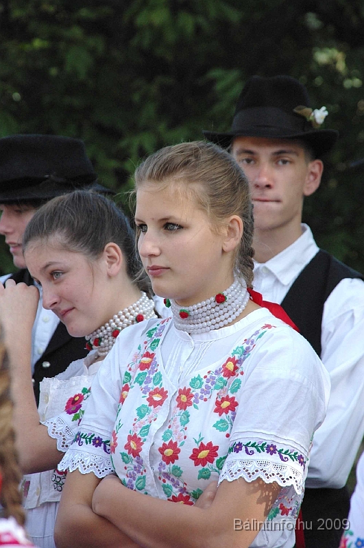 szuretibal_2009_017.jpg