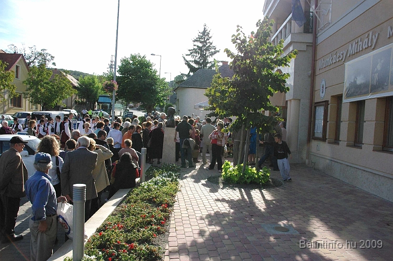 szuretibal_2009_110.jpg