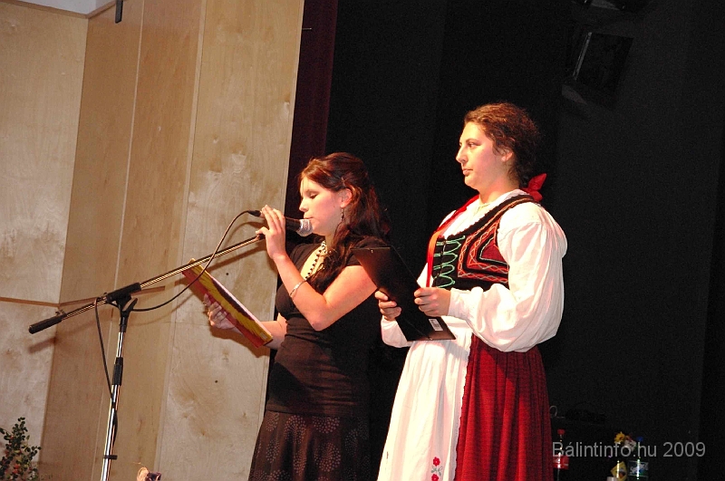 szuretibal_2009_122.jpg