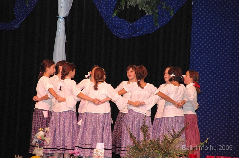 szuretibal_2009_126.jpg