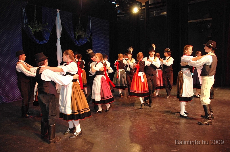 szuretibal_2009_131.jpg
