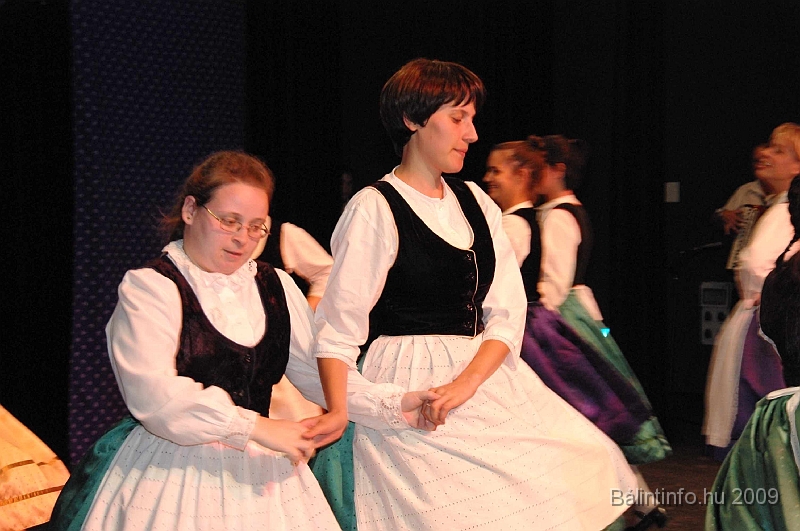 szuretibal_2009_144.jpg