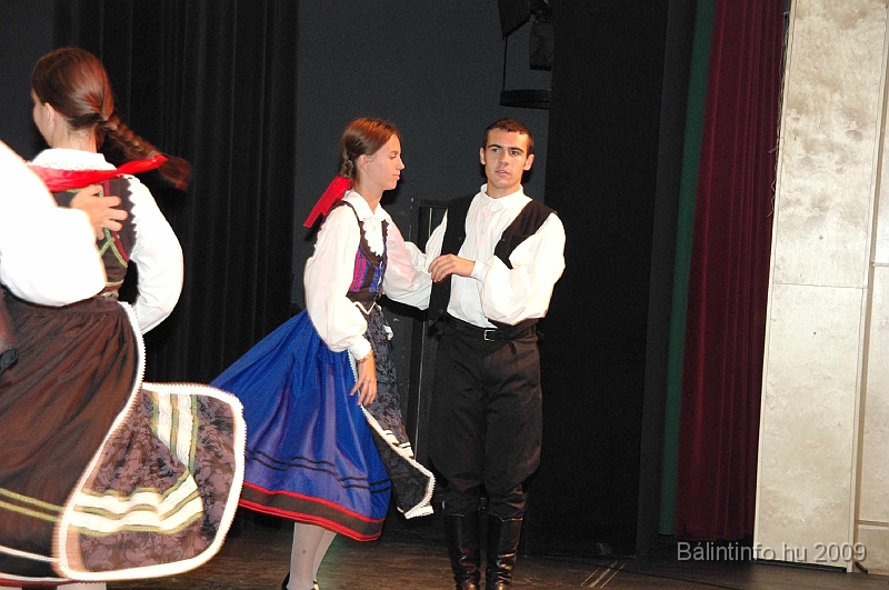 szuretibal_2009_167.jpg