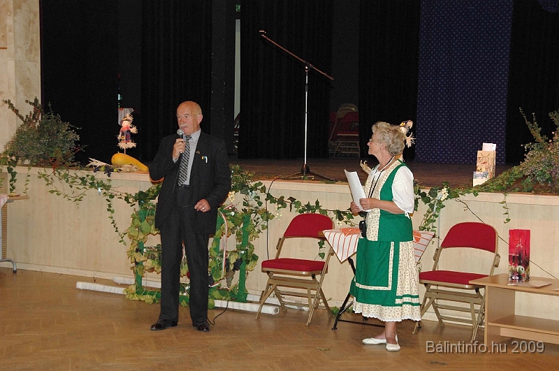 szuretibal_2009_186.jpg
