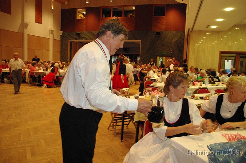 szuretibal_2009_191.jpg