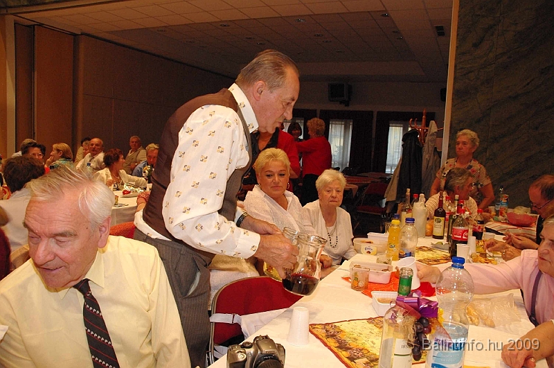 szuretibal_2009_197.jpg