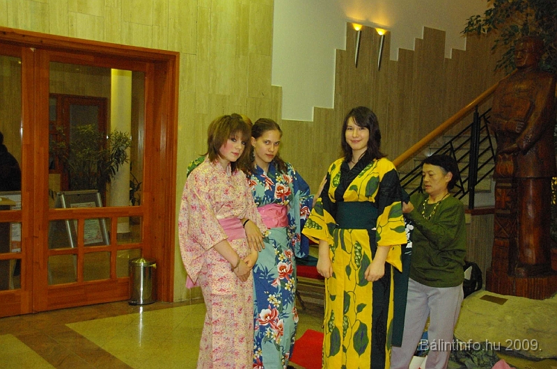 japan-magyar_est_2009.11.22.005.jpg